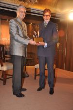 Amitabh Bachchan at Jhonny Walker Voyager award in Taj Hotel, Mumbai on 16th Dec 2012 (8).JPG